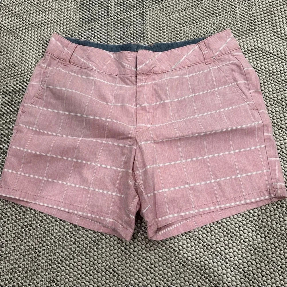 GH Bass & Co Shorts Womens 8Pink Plaid Chino Mid Rise Pockets Outdoor Adult - Picture 2 of 5